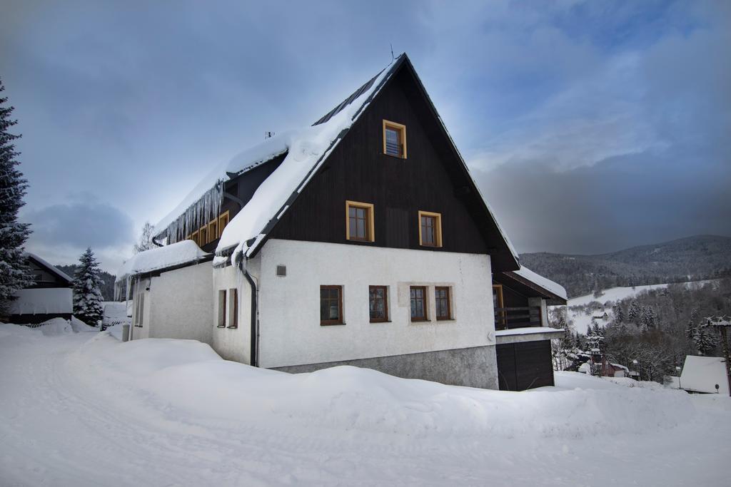 Penzion Slunecnice Rokytnice nad Jizerou Exterior foto